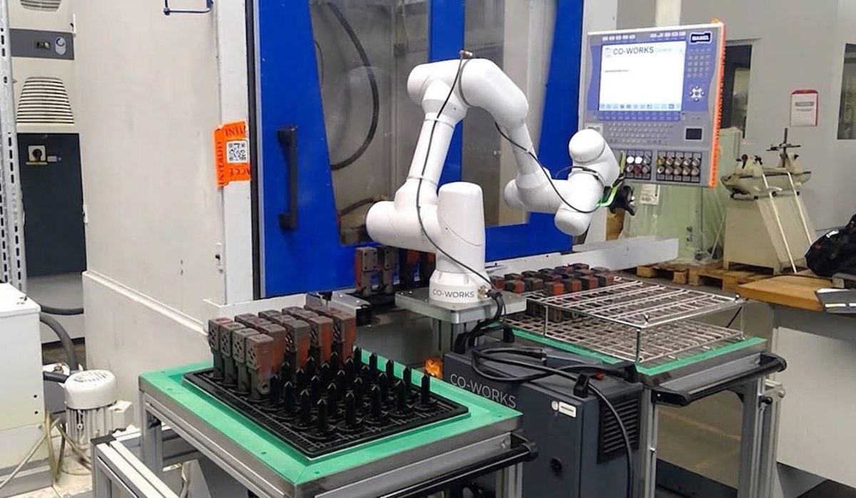 Cobot loading a machining centre